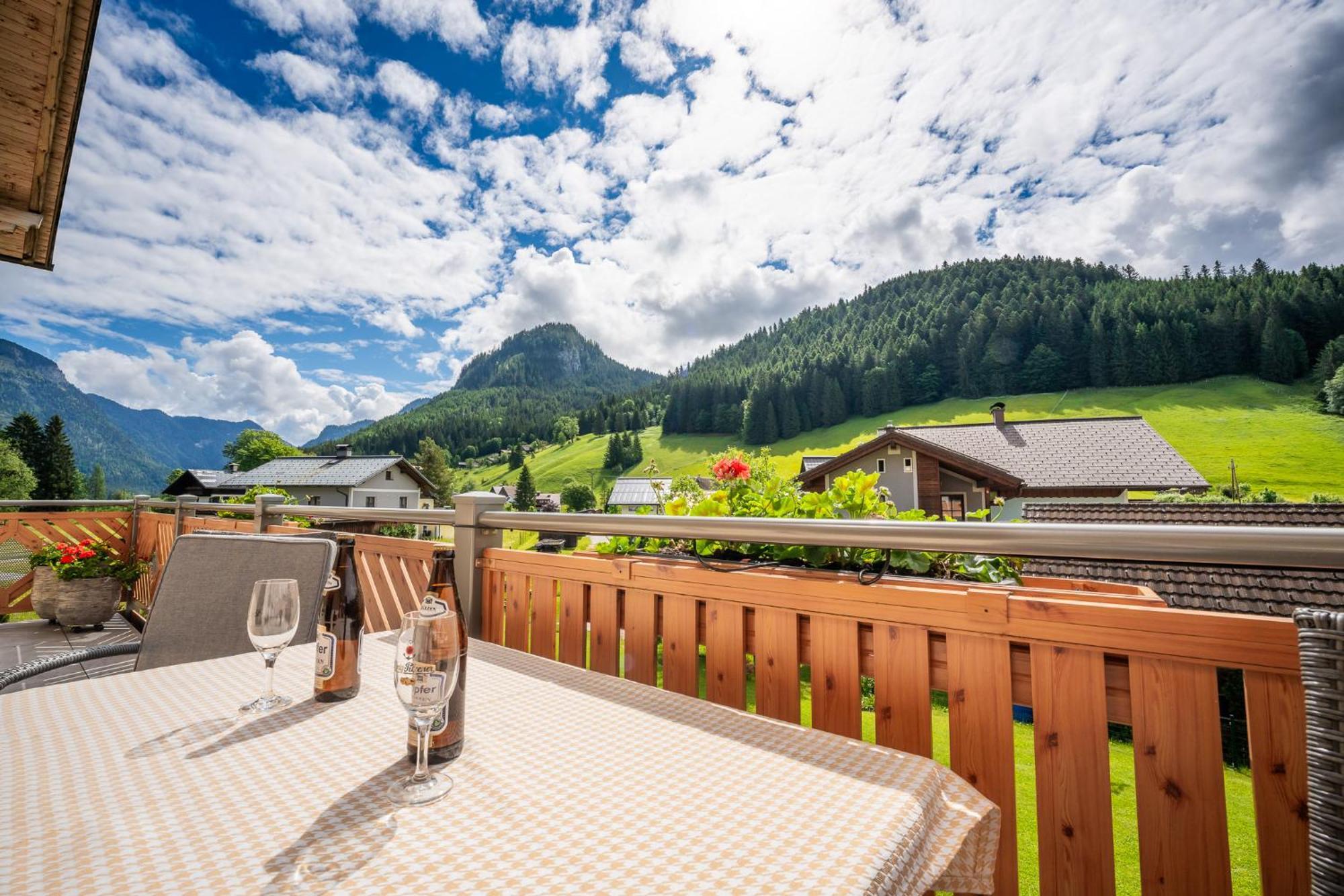 Haus Friedrich Hotel Gosau Luaran gambar