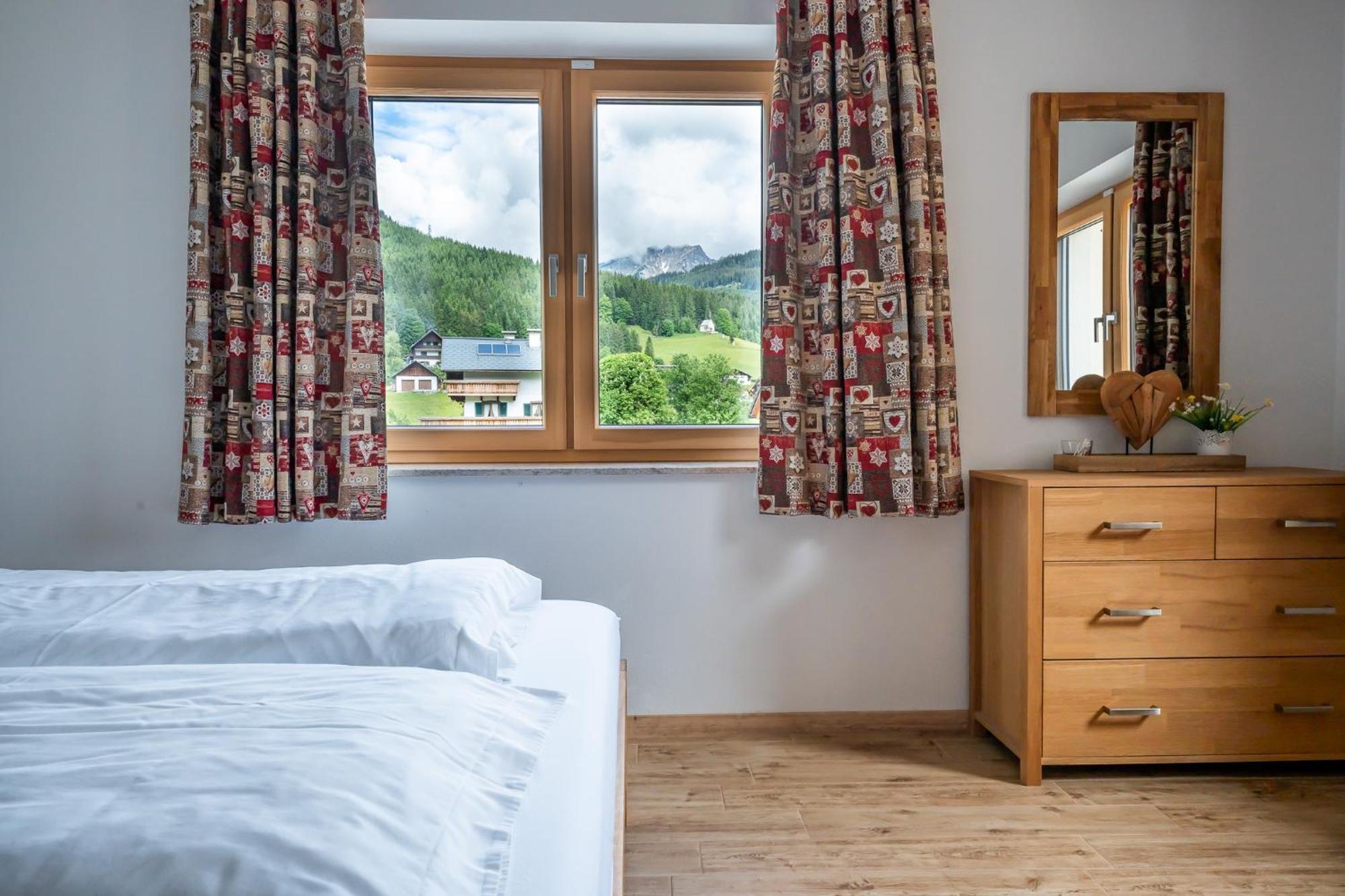 Haus Friedrich Hotel Gosau Luaran gambar